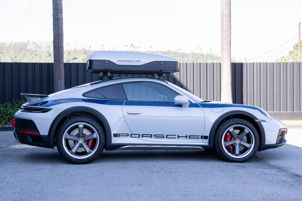 Porsche 911 Dakar