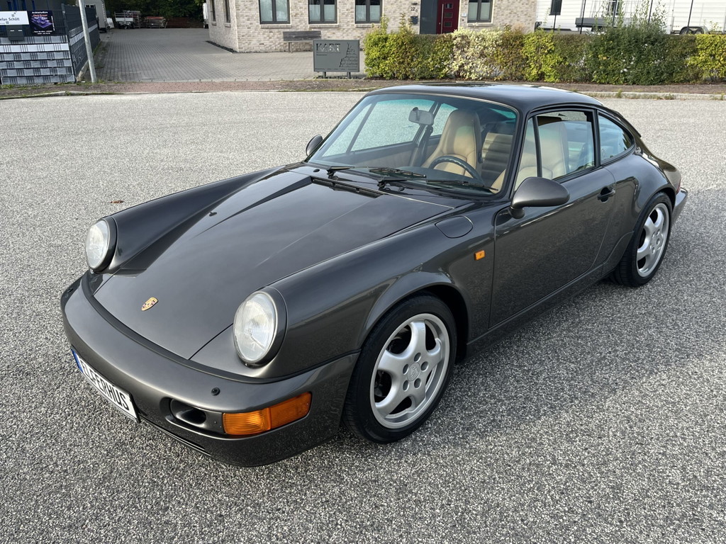 Porsche 964 Carrera 4