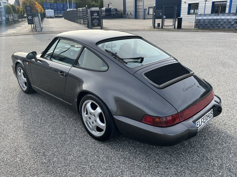 Porsche 964 Carrera 4