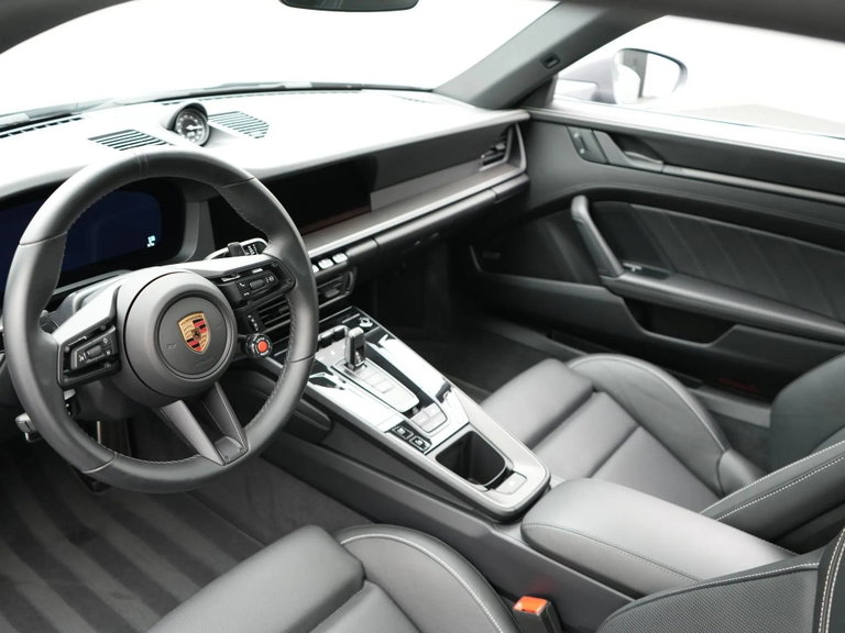 Porsche 992.2 Carrera