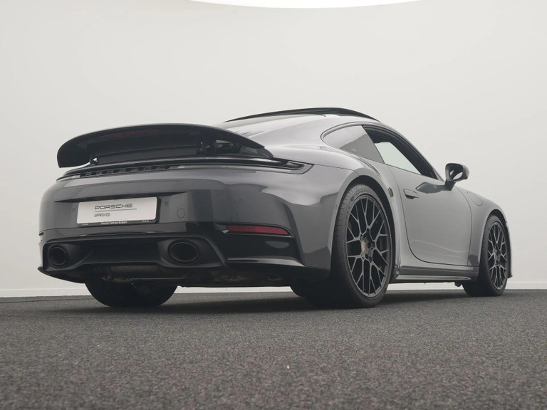 Porsche 992.2 Carrera