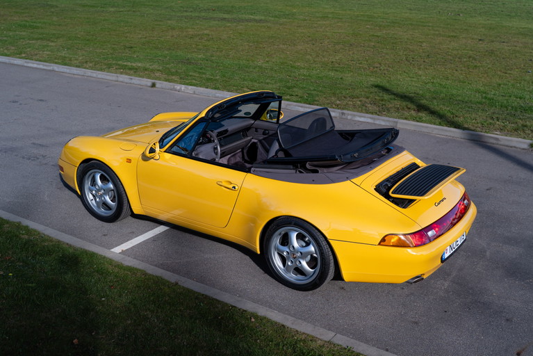 Porsche 993 Carrera