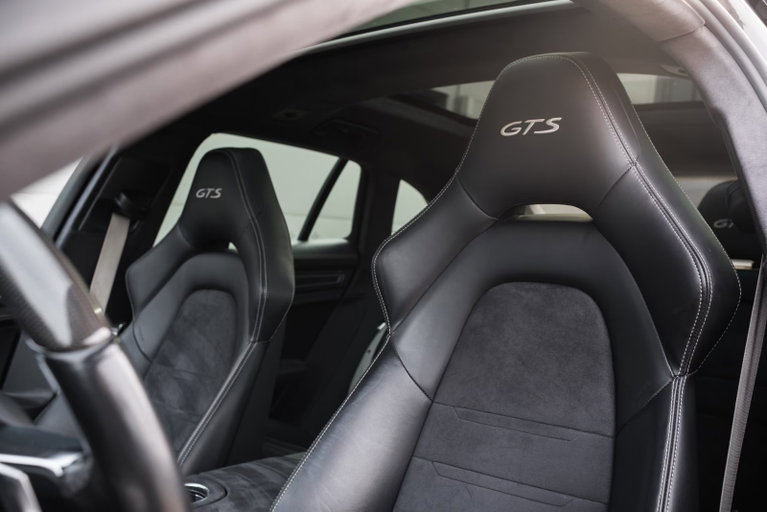 Porsche Panamera GTS