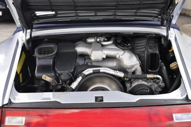 Porsche 993 Carrera 4