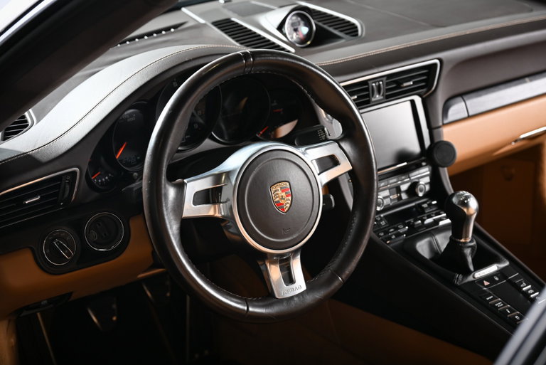 Porsche 991 Carrera GTS
