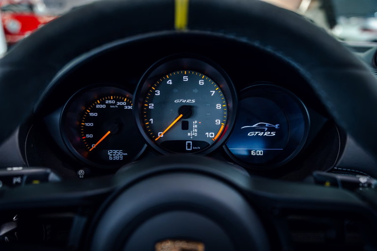 Porsche 718 Cayman GT4 RS