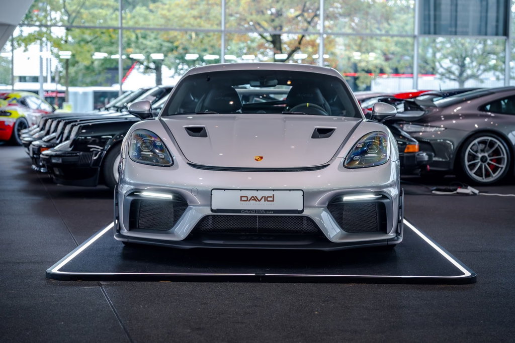 Porsche 718 Cayman GT4 RS