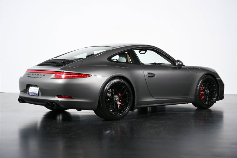 Porsche 991 Carrera GTS