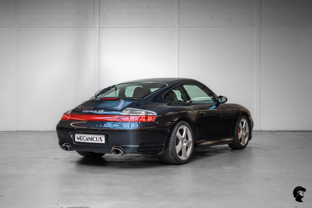 Porsche 996.2 Carrera 4S