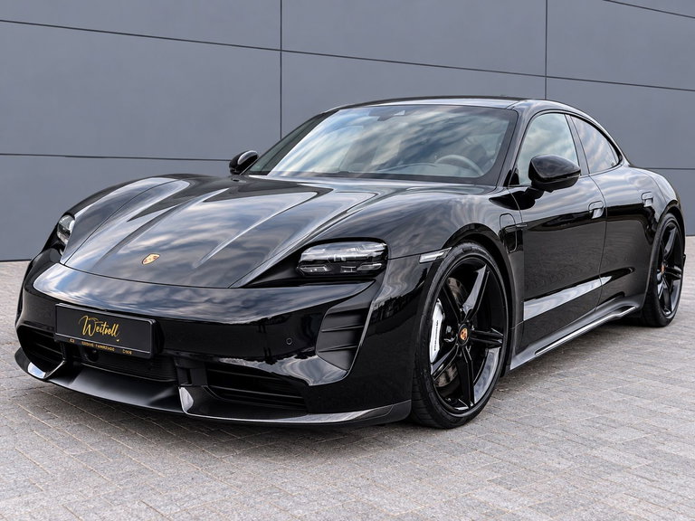 Porsche Taycan Turbo