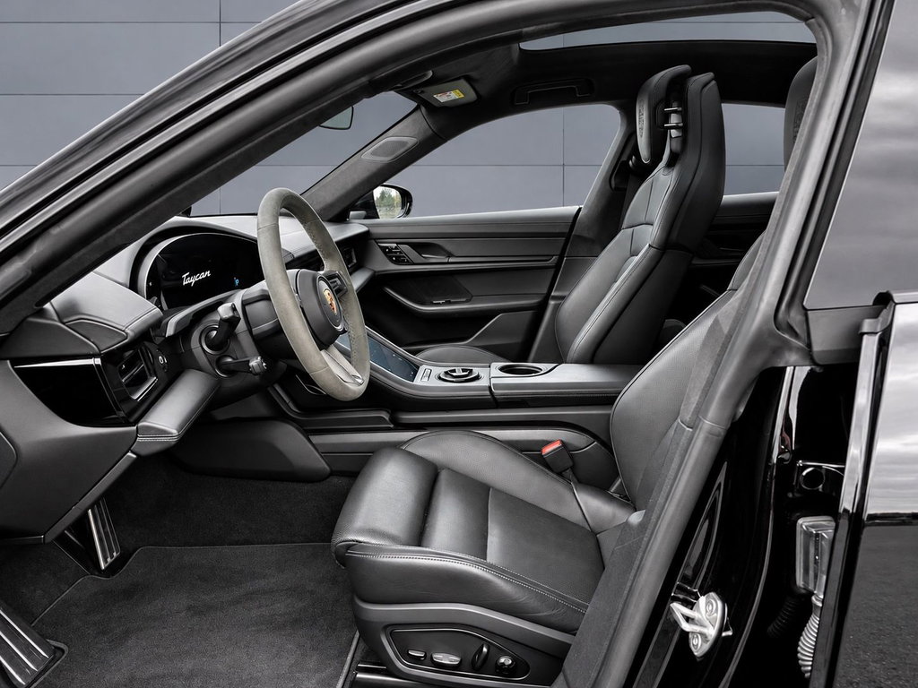 Porsche Taycan Turbo
