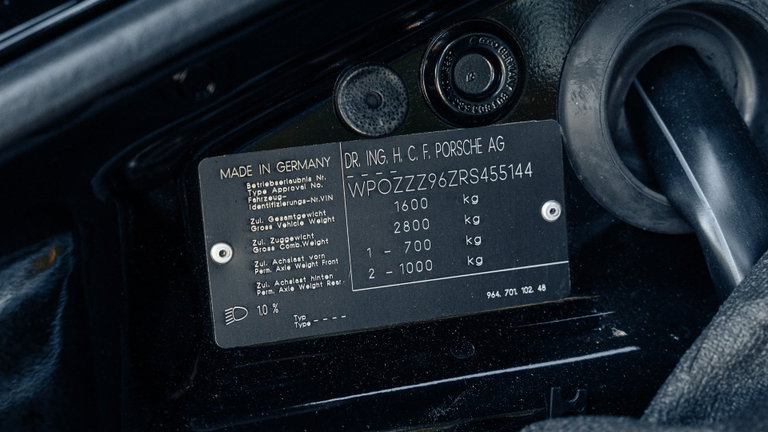 Porsche 964 Carrera 2 Speedster
