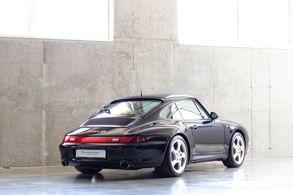 Porsche 993 Carrera 4S