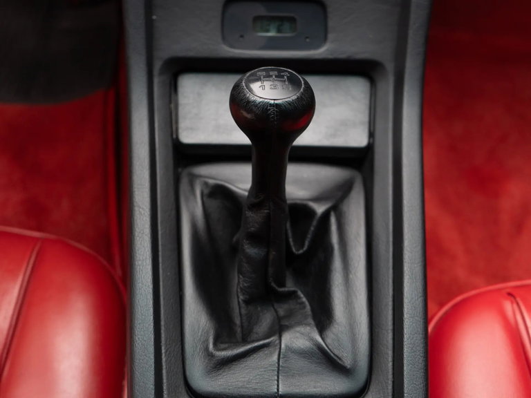 Porsche 928 S4