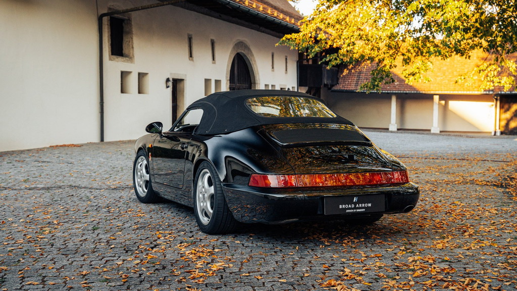 Porsche 964 Carrera 2 Speedster