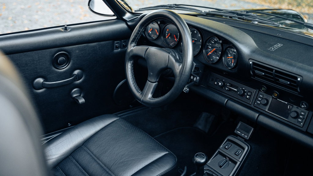 Porsche 964 Carrera 2 Speedster