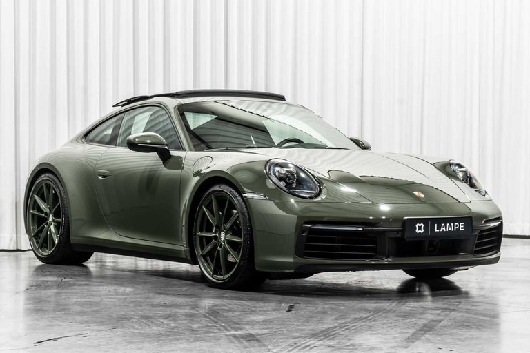Porsche 992 Carrera