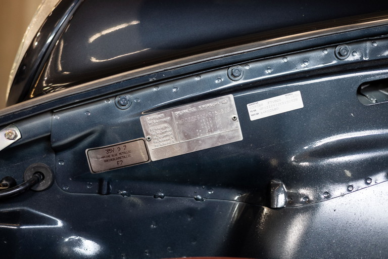 Porsche 911 Carrera 3.2 «25 Jahre 911»