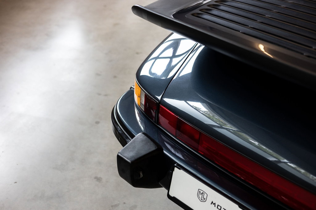 Porsche 911 Carrera 3.2 «25 Jahre 911»