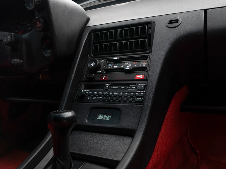 Porsche 928 S4
