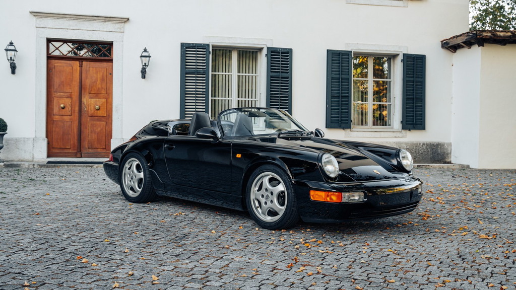 Porsche 964 Carrera 2 Speedster