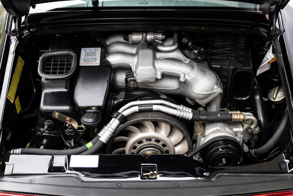 Porsche 993 Carrera 4S