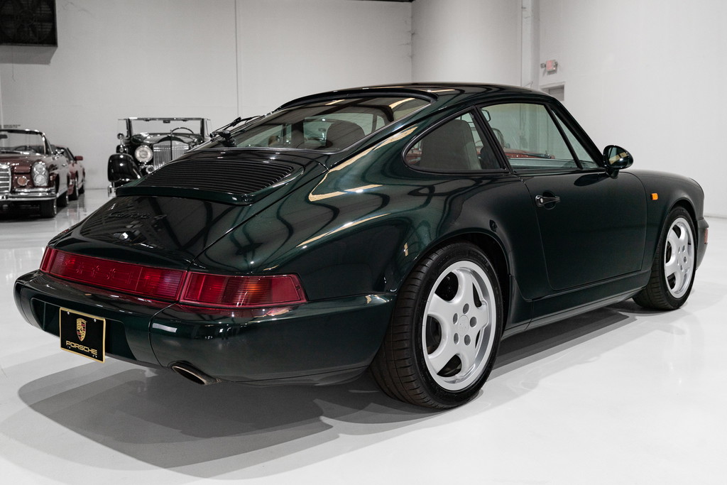 Porsche 964 Carrera 4