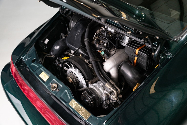 Porsche 964 Carrera 4
