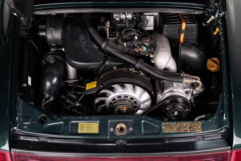 Porsche 964 Carrera 4