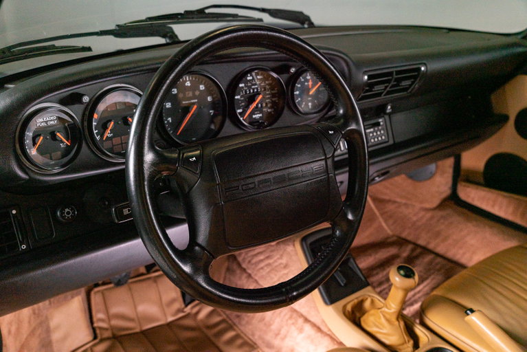 Porsche 964 Carrera 2