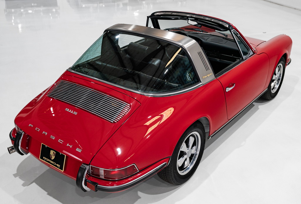 Porsche 911 S (F-Modell)