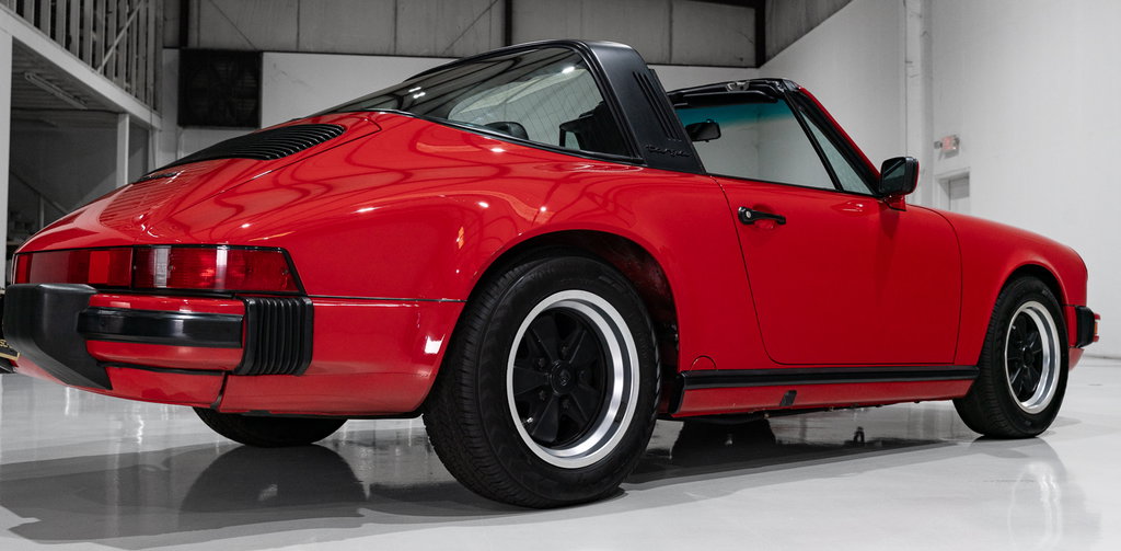 Porsche 911 Carrera 3.2 (US)