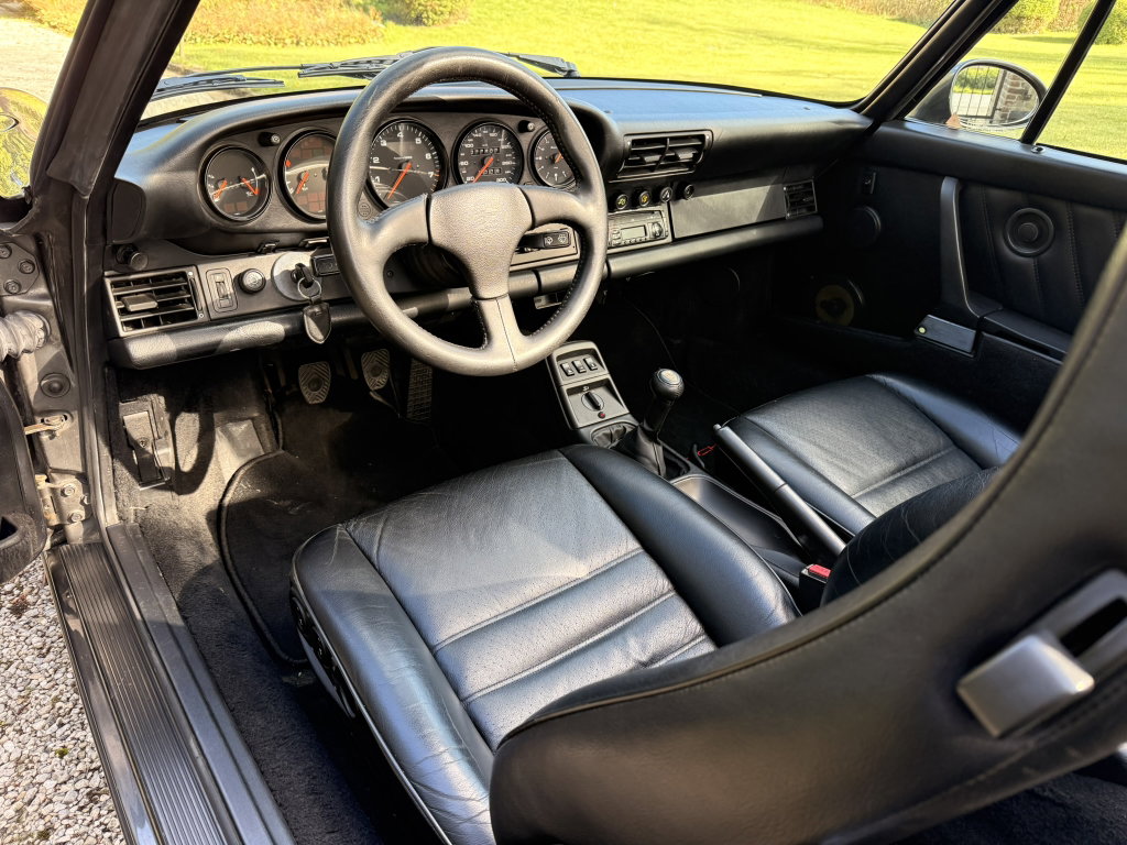 Porsche 964 Carrera 2