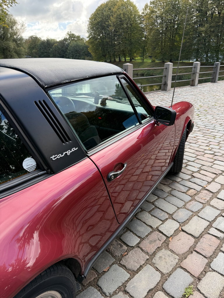 Porsche 911 SC