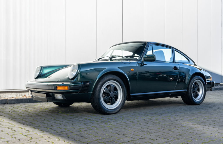 Porsche 911 Carrera 3.2