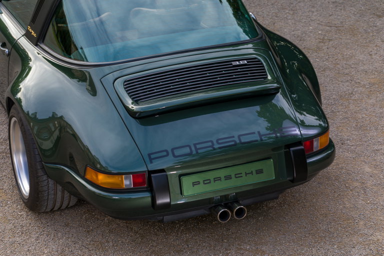 Porsche 911 Backdate
