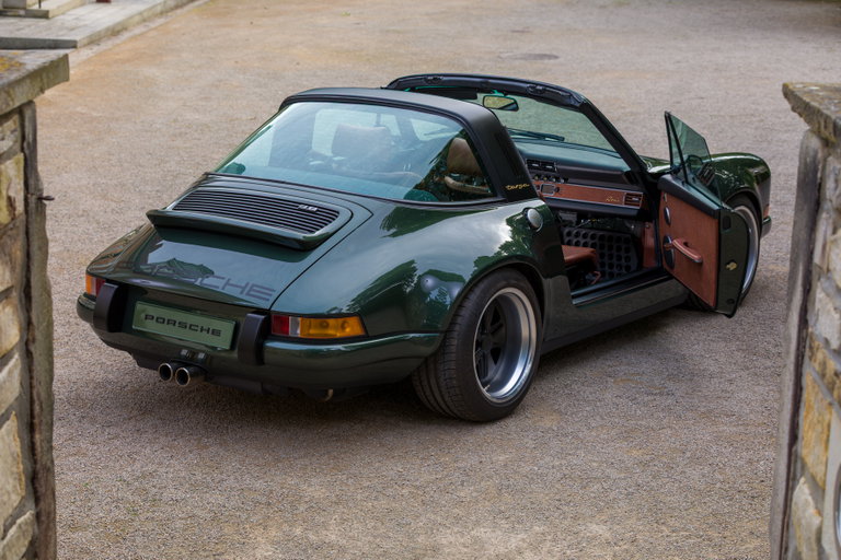 Porsche 911 Backdate