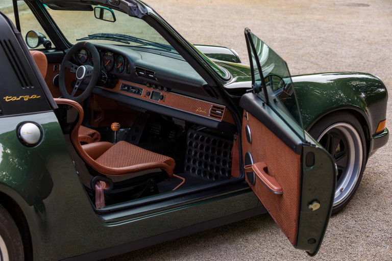 Porsche 911 Backdate