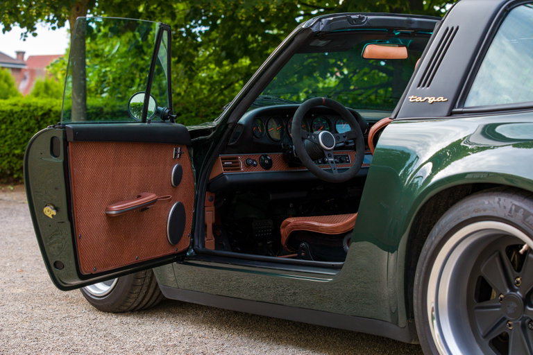 Porsche 911 Backdate