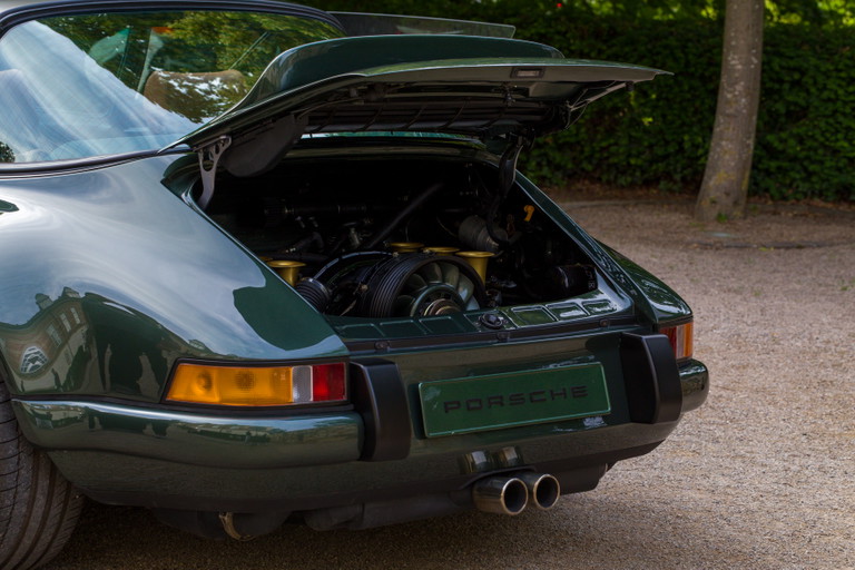 Porsche 911 Backdate