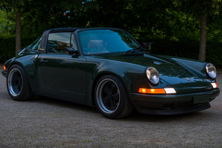 Porsche 911 Backdate