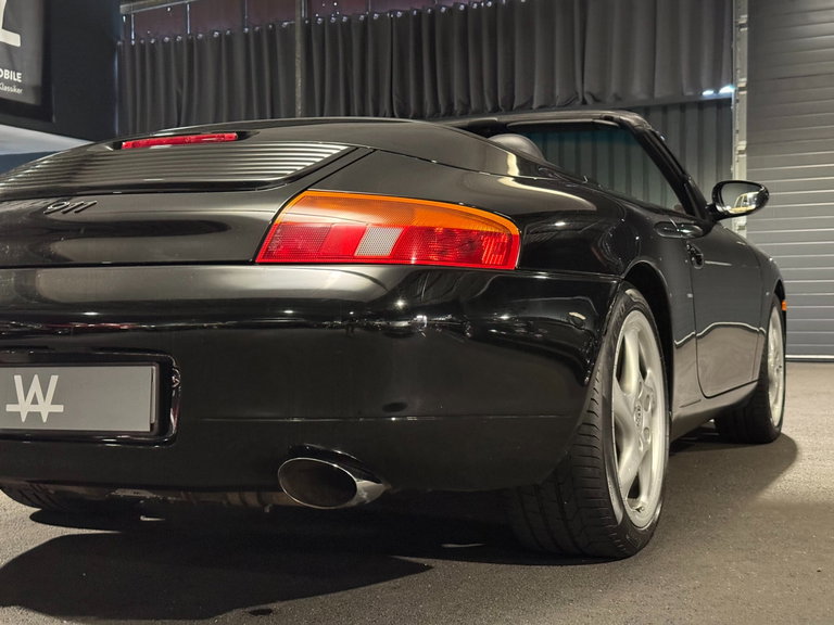 Porsche 996 Carrera