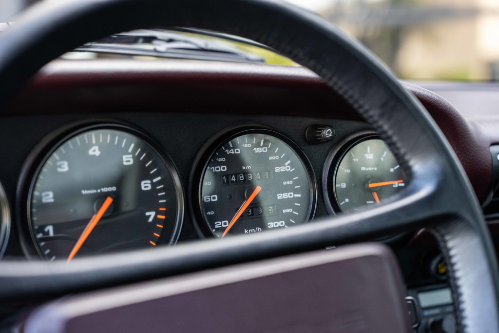 Porsche 964 Carrera 2