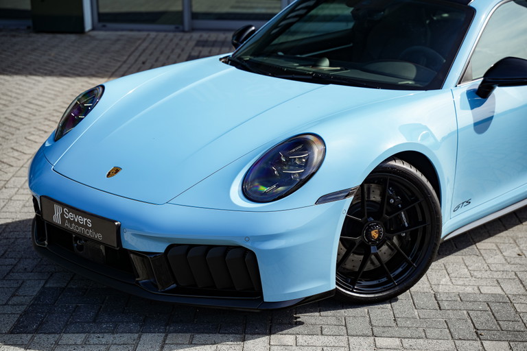 Porsche 992.2 Carrera GTS