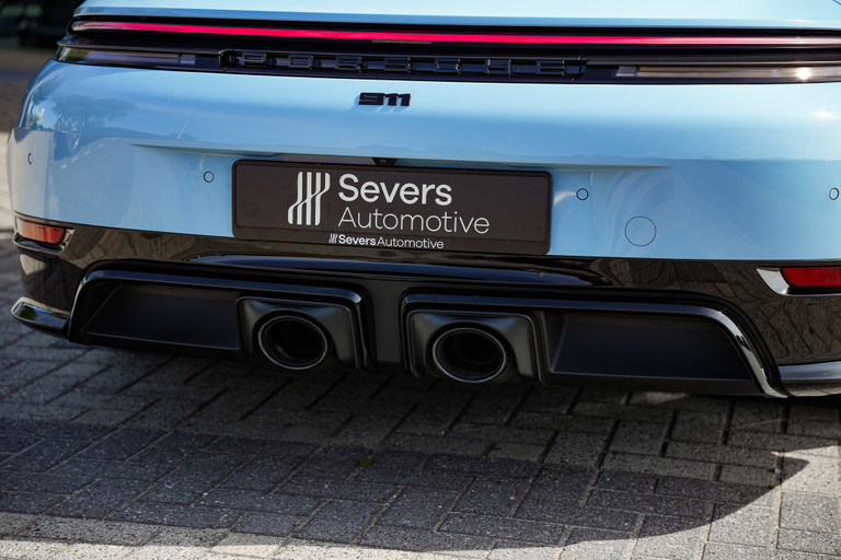 Porsche 992.2 Carrera GTS