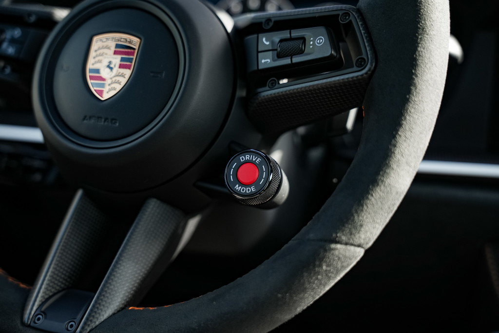 Porsche 992.2 Carrera GTS
