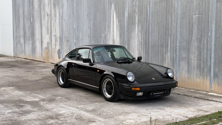 Porsche 911 Carrera 3.2