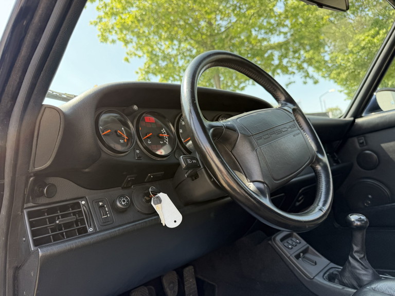Porsche 964 Carrera 2