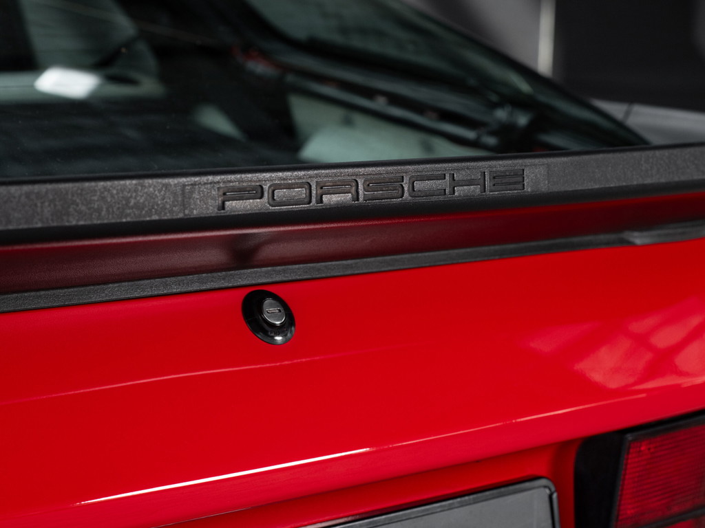 Porsche 944 Coupé