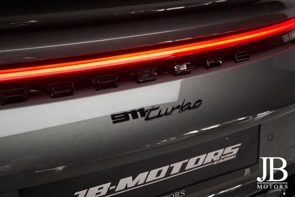 Porsche 992 Turbo
